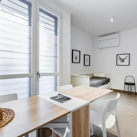 Bdc - Classy Loft In Trastevere Lägenhet *